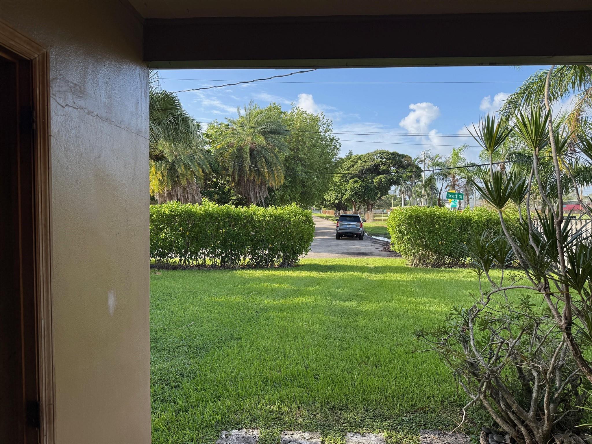 1526 Shenandoah Street, Hollywood, FL 33020, Hollywood - Photo 4