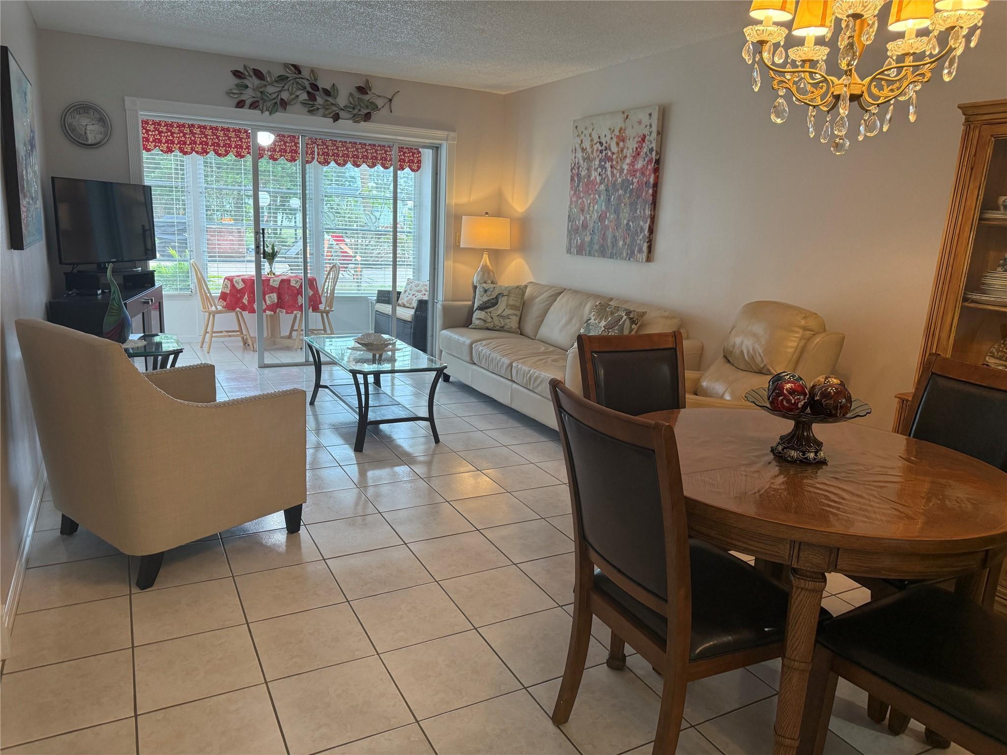 2901 NW 46th Avenue 106, Lauderdale Lakes, FL 33313, Lauderdale Lakes - Photo 4