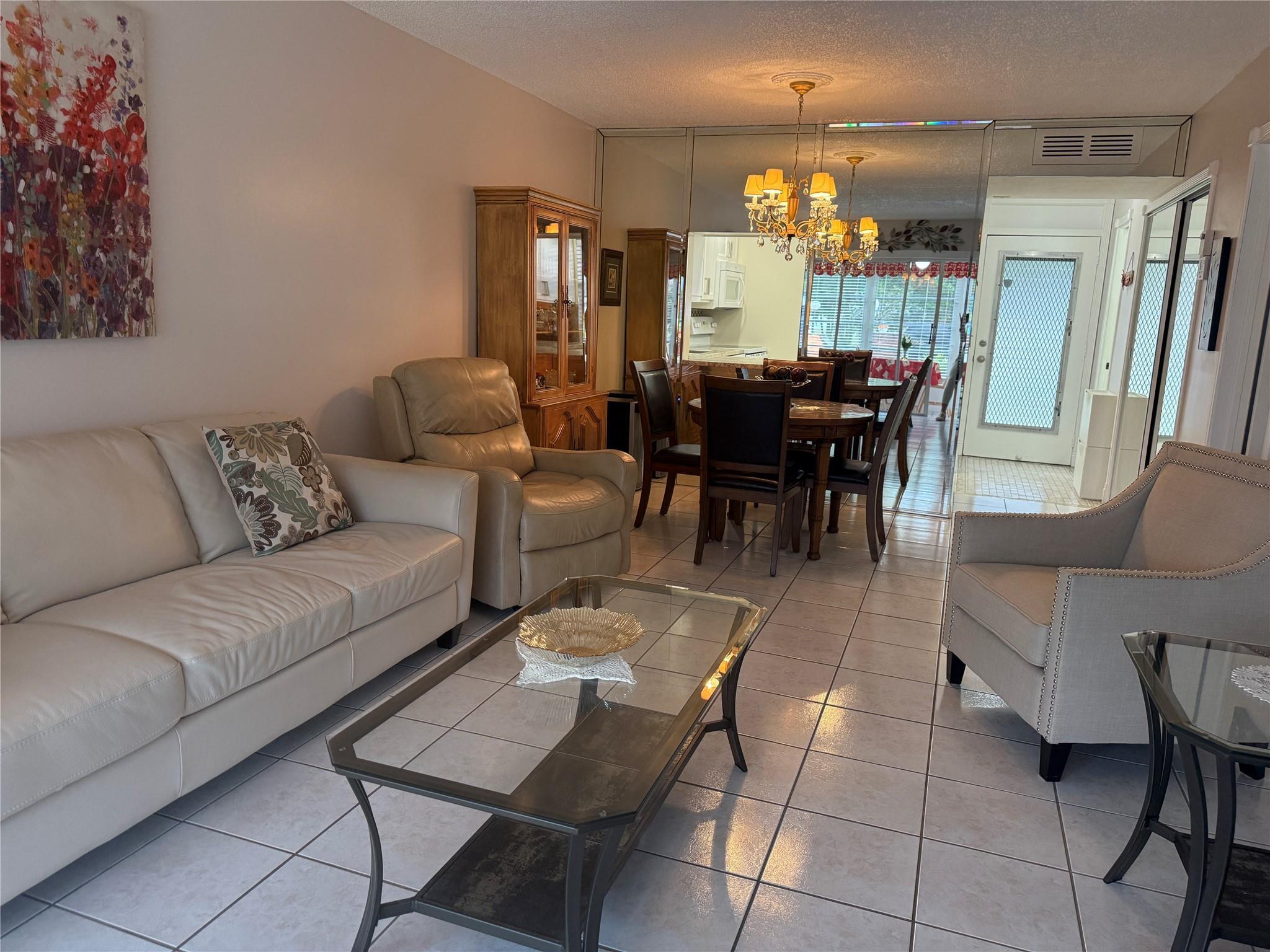 2901 NW 46th Avenue 106, Lauderdale Lakes, FL 33313, Lauderdale Lakes - Photo 5