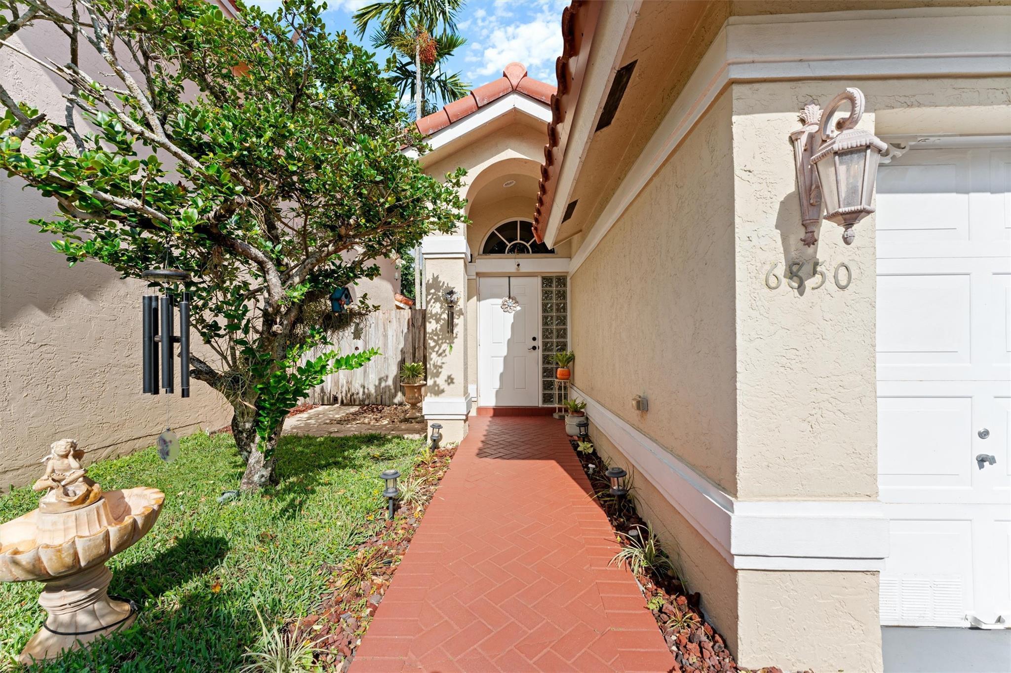 6850 NW 29th Court, Margate, FL 33063, Margate - Photo 3