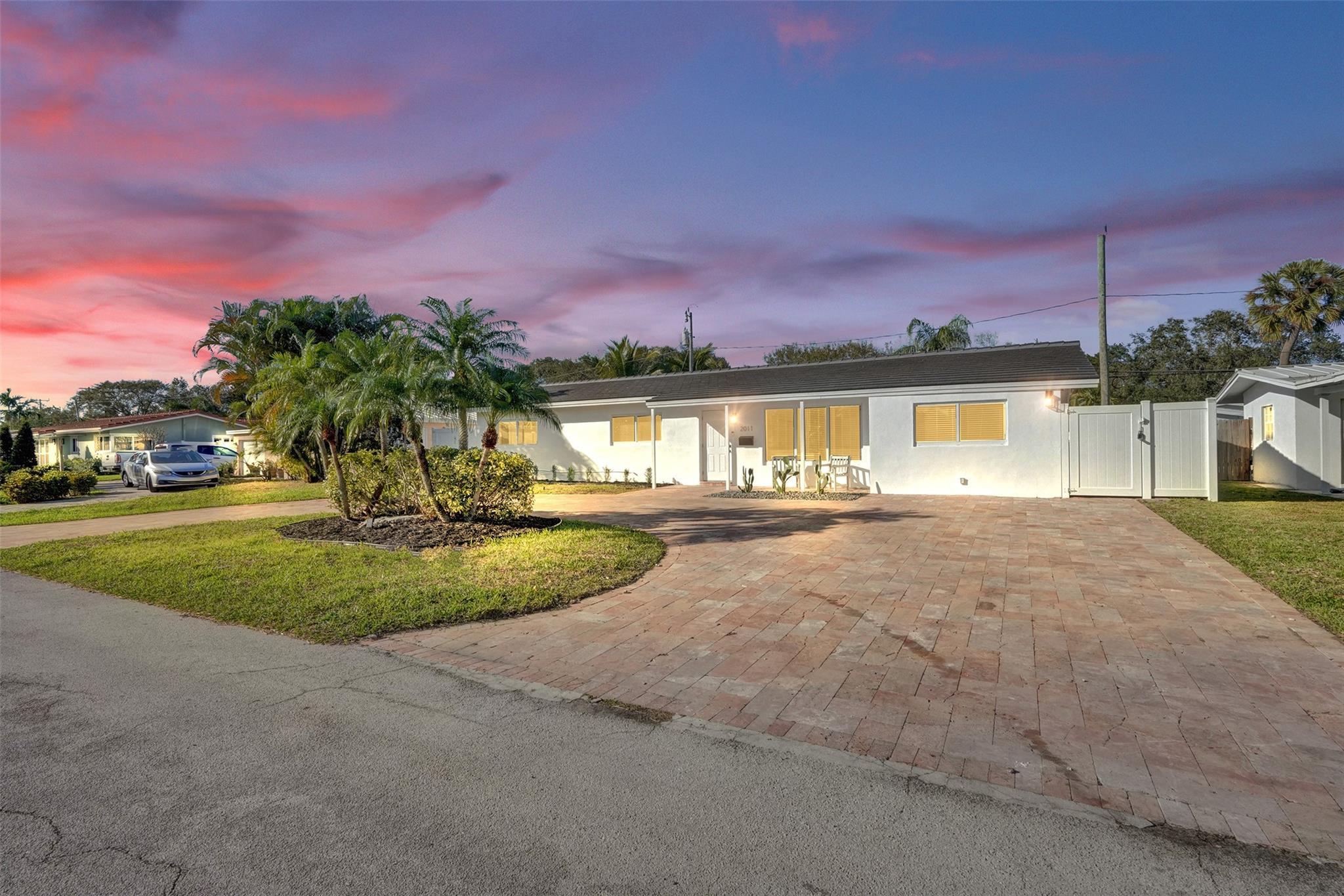 2011 NE 34th Street, Lighthouse Point, FL 33064, Lighthouse Point - Photo 5
