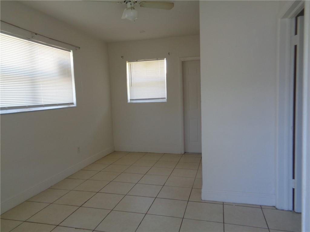 711 SW 9th Street 1, Dania Beach, FL 33004, Dania Beach - Photo 2