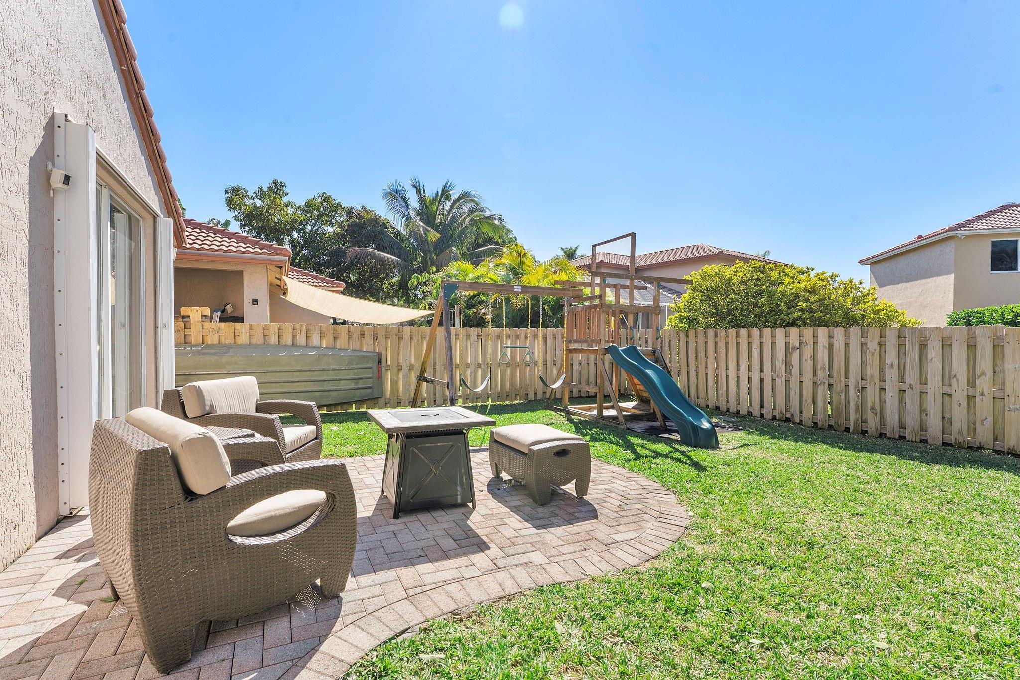 4078 NW 61st Terrace, Coral Springs, FL 33067, Coral Springs - Photo 5