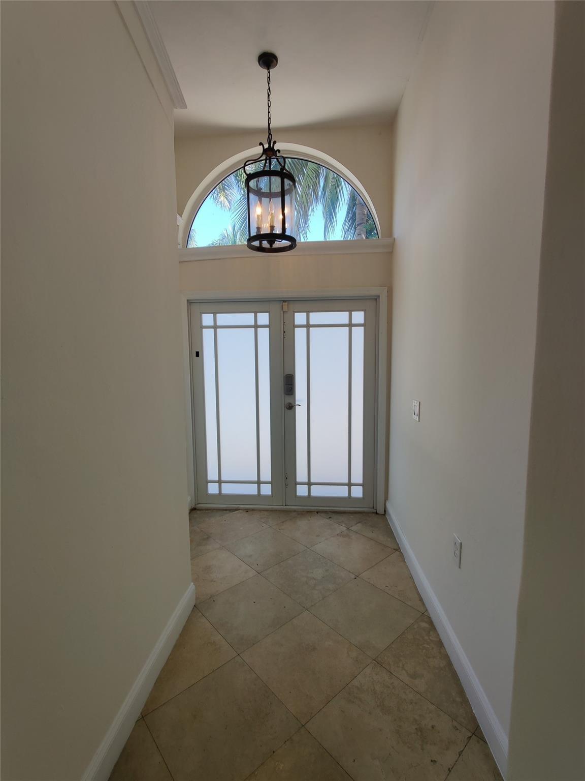 733 NE 18th Avenue, Fort Lauderdale, FL 33304, Fort Lauderdale - Photo 3