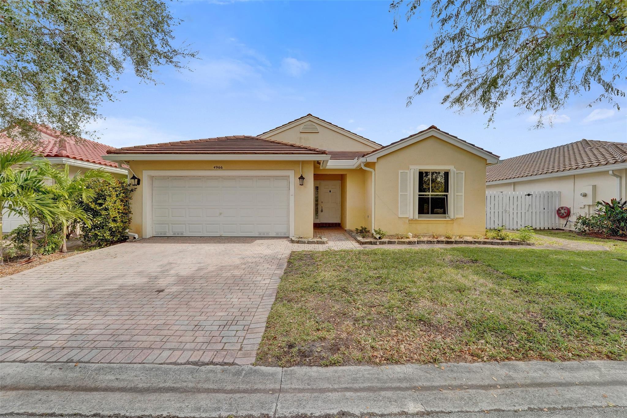 4966 SW 33rd Terrace, Hollywood, FL 33312, Hollywood - Photo 4