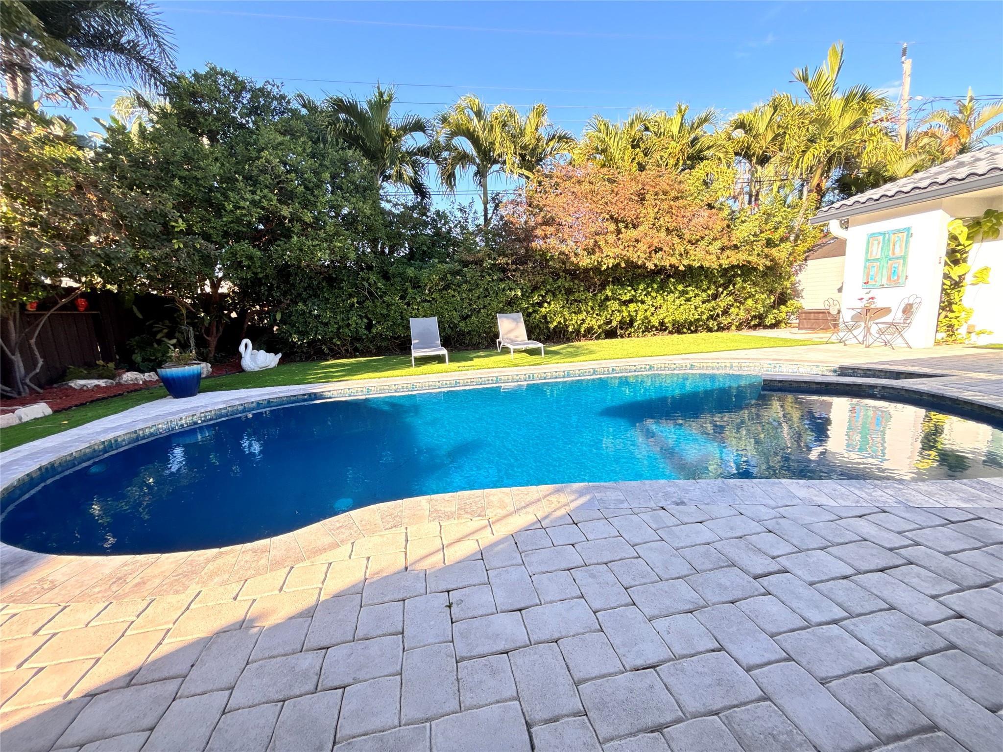 2051 NE 59th Court, Fort Lauderdale, FL 33308, Fort Lauderdale - Photo 3