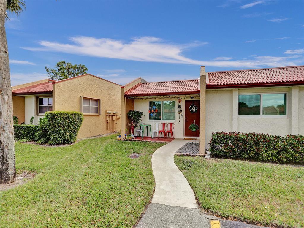 138 Lake Barbara Drive 138, West Palm Beach, FL 33411, West Palm Beach - Photo 2