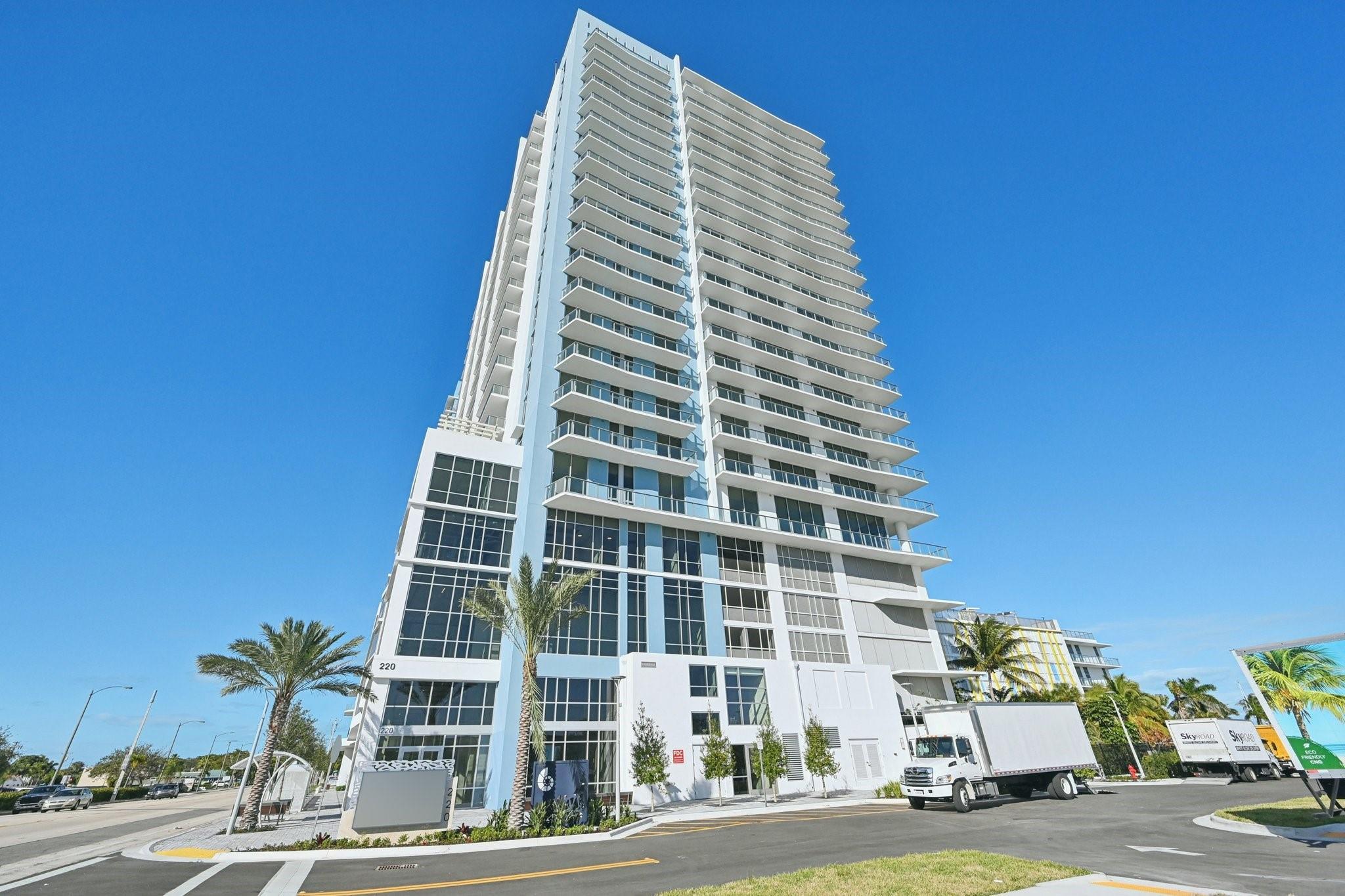 220 Lake Shore Drive 717, West Palm Beach, FL 33403, West Palm Beach