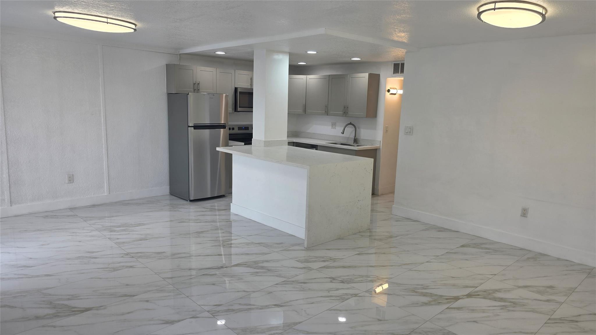 1758 NW 55 101, Lauderhill, FL 33313, Lauderhill