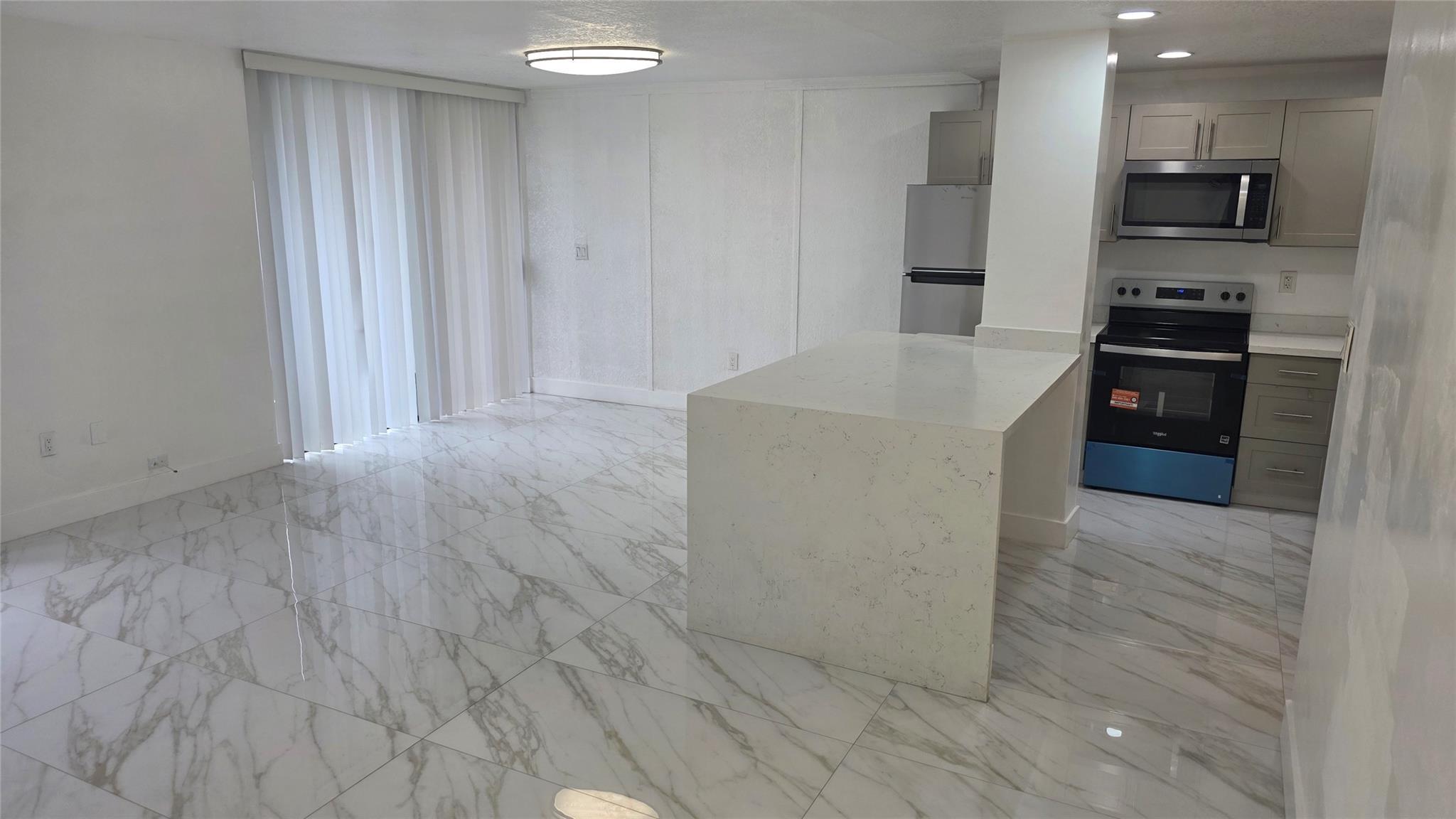 1758 NW 55 101, Lauderhill, FL 33313, Lauderhill - Photo 2