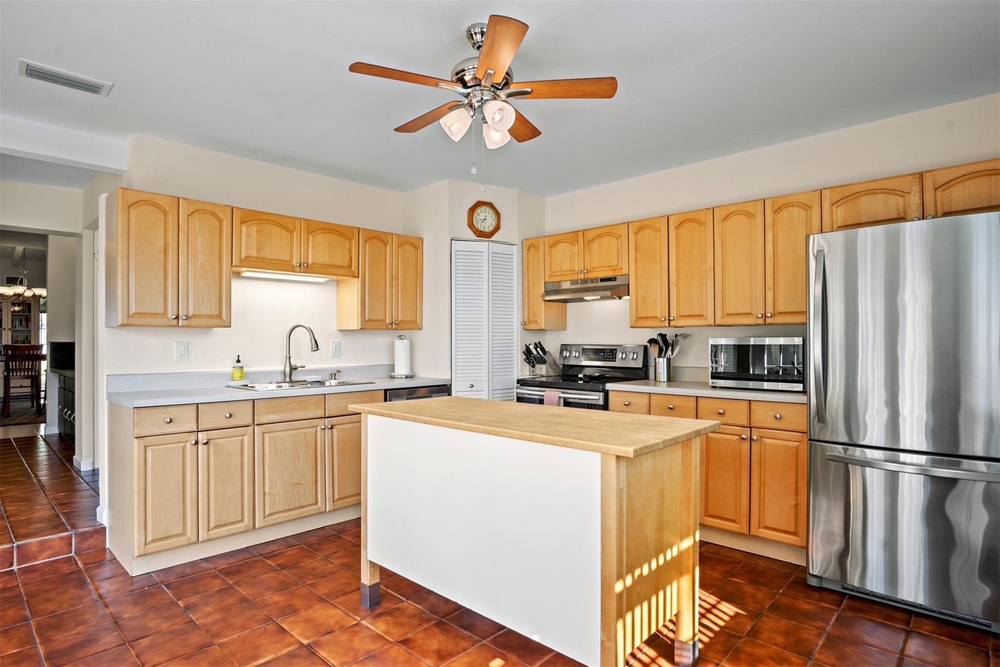 2555 Nassau Lane, Fort Lauderdale, FL 33312, Fort Lauderdale - Photo 5