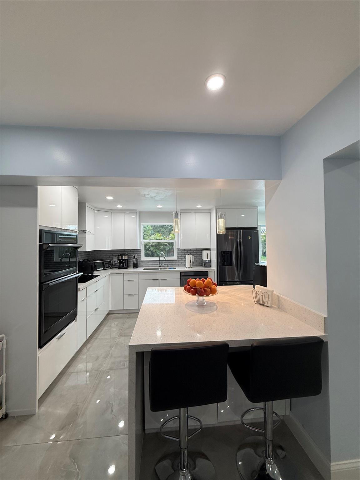 1210 NE 42 Court, Pompano Beach, FL 33064, Pompano Beach - Photo 3