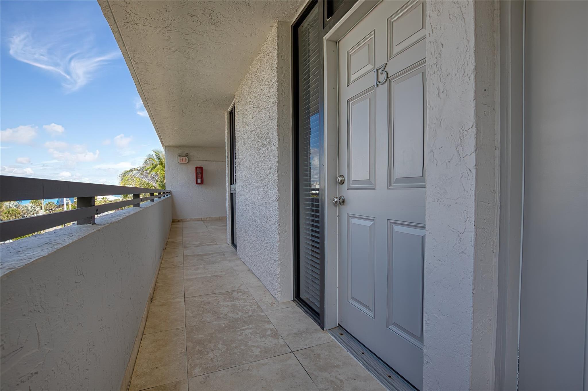 520 N Ocean Boulevard 13, Pompano Beach, FL 33062, Pompano Beach - Photo 3