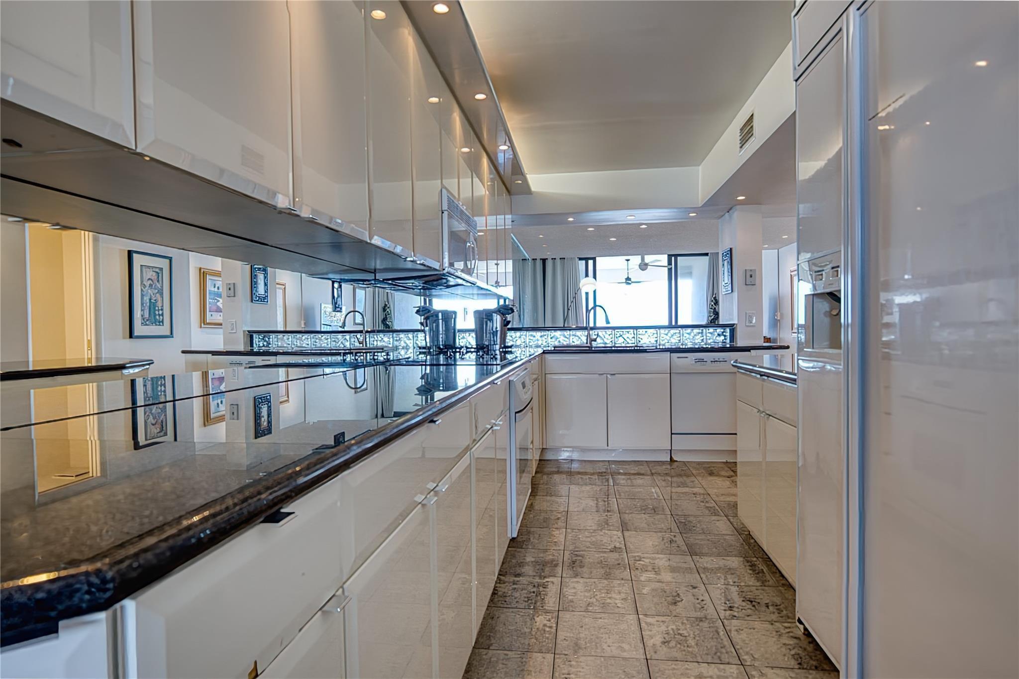 520 N Ocean Boulevard 13, Pompano Beach, FL 33062, Pompano Beach - Photo 5