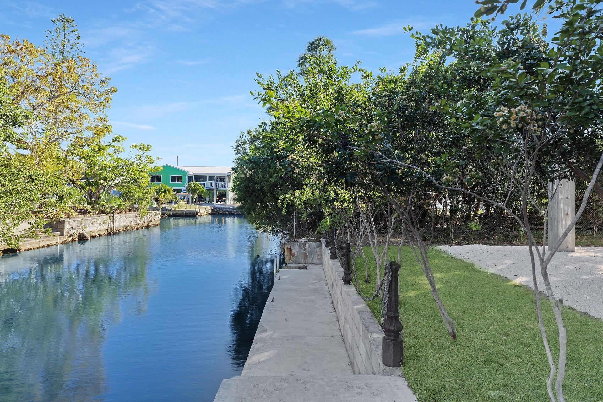 1547 Gardenia Lane, Big Pine Key, FL 33043, Big Pine Key - Photo 5