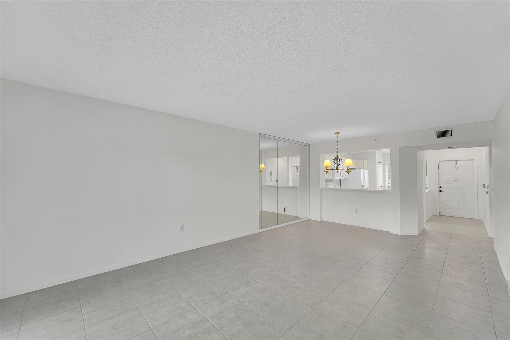 9537 Weldon Circle 202, Fort Lauderdale, FL 33321, Fort Lauderdale - Photo 4