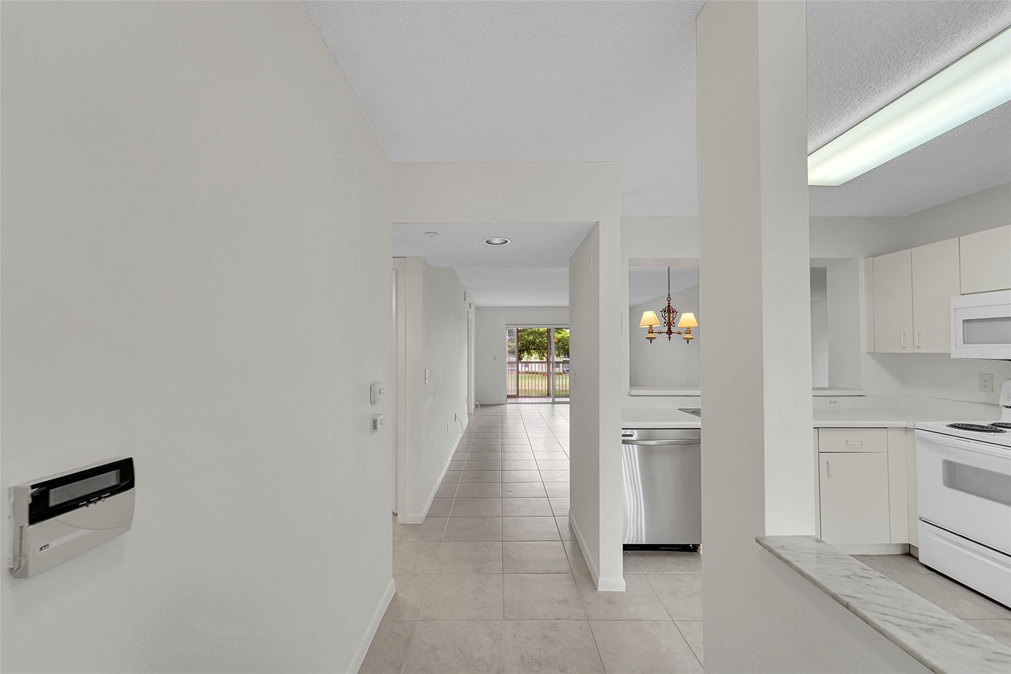 9537 Weldon Circle 202, Fort Lauderdale, FL 33321, Fort Lauderdale - Photo 5