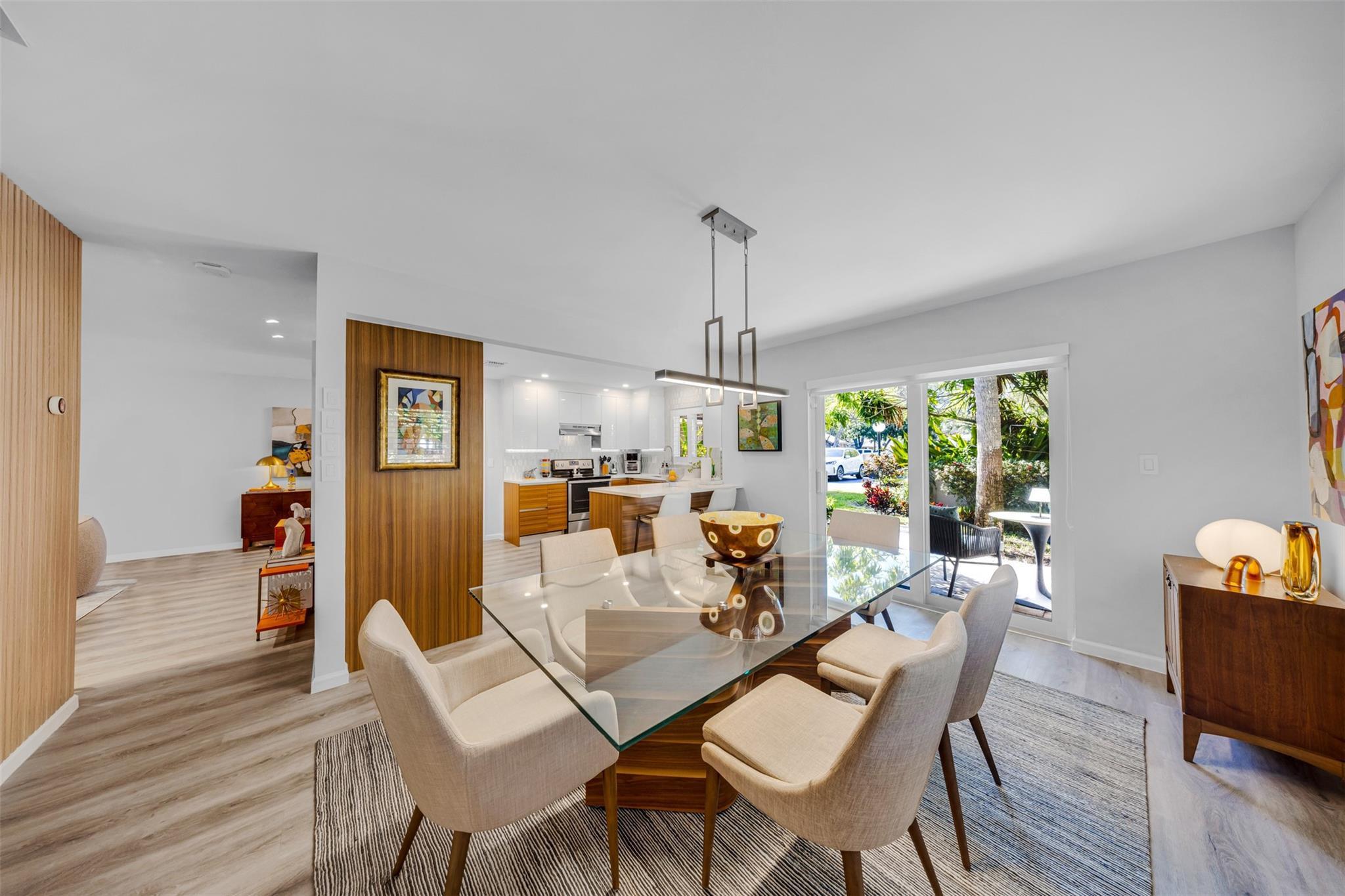 3651 Oaks Clubhouse Drive p11, Pompano Beach, FL 33069, Pompano Beach - Photo 4