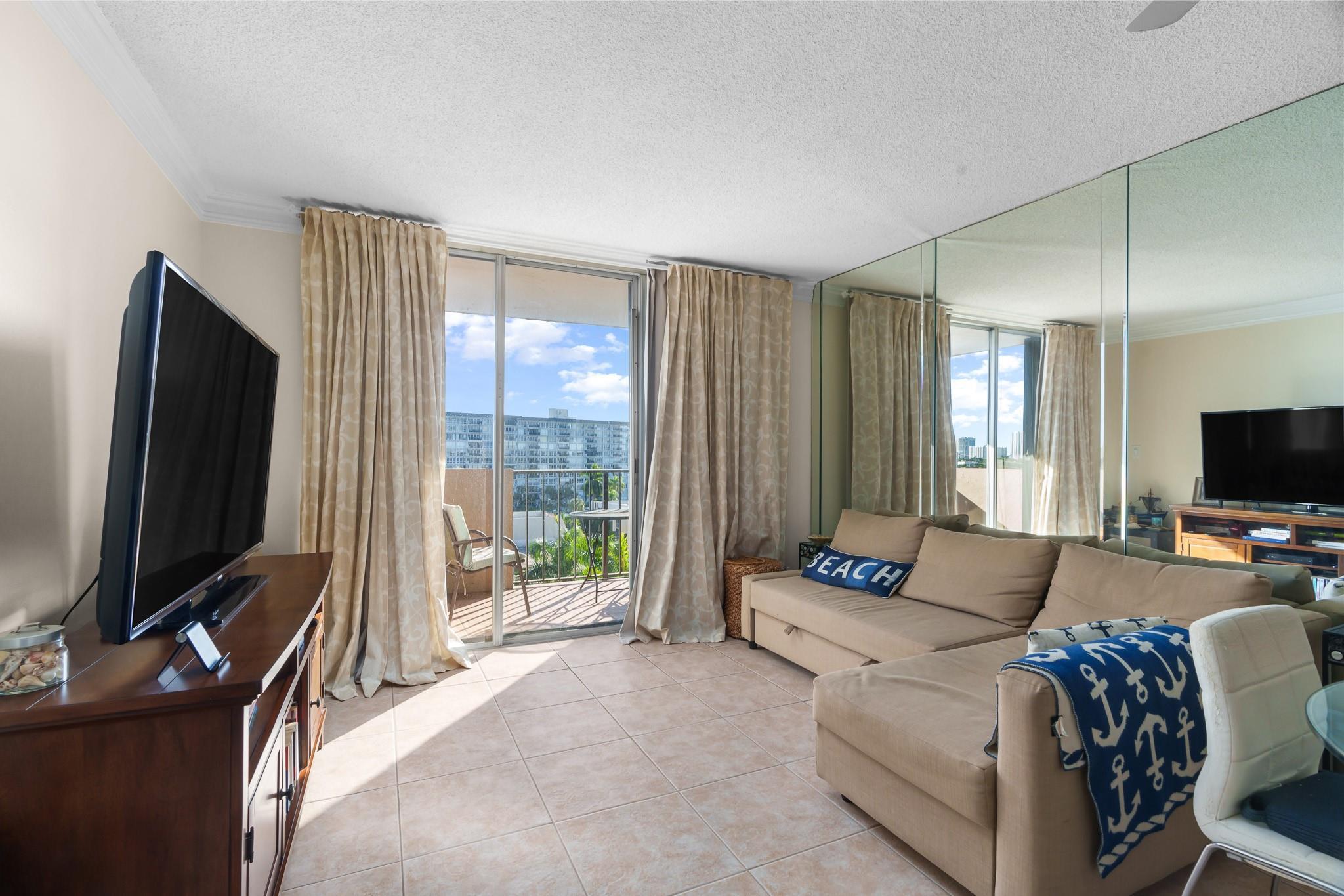 777 S Federal Hy 811-d, Pompano Beach, FL 33062, Pompano Beach - Photo 3