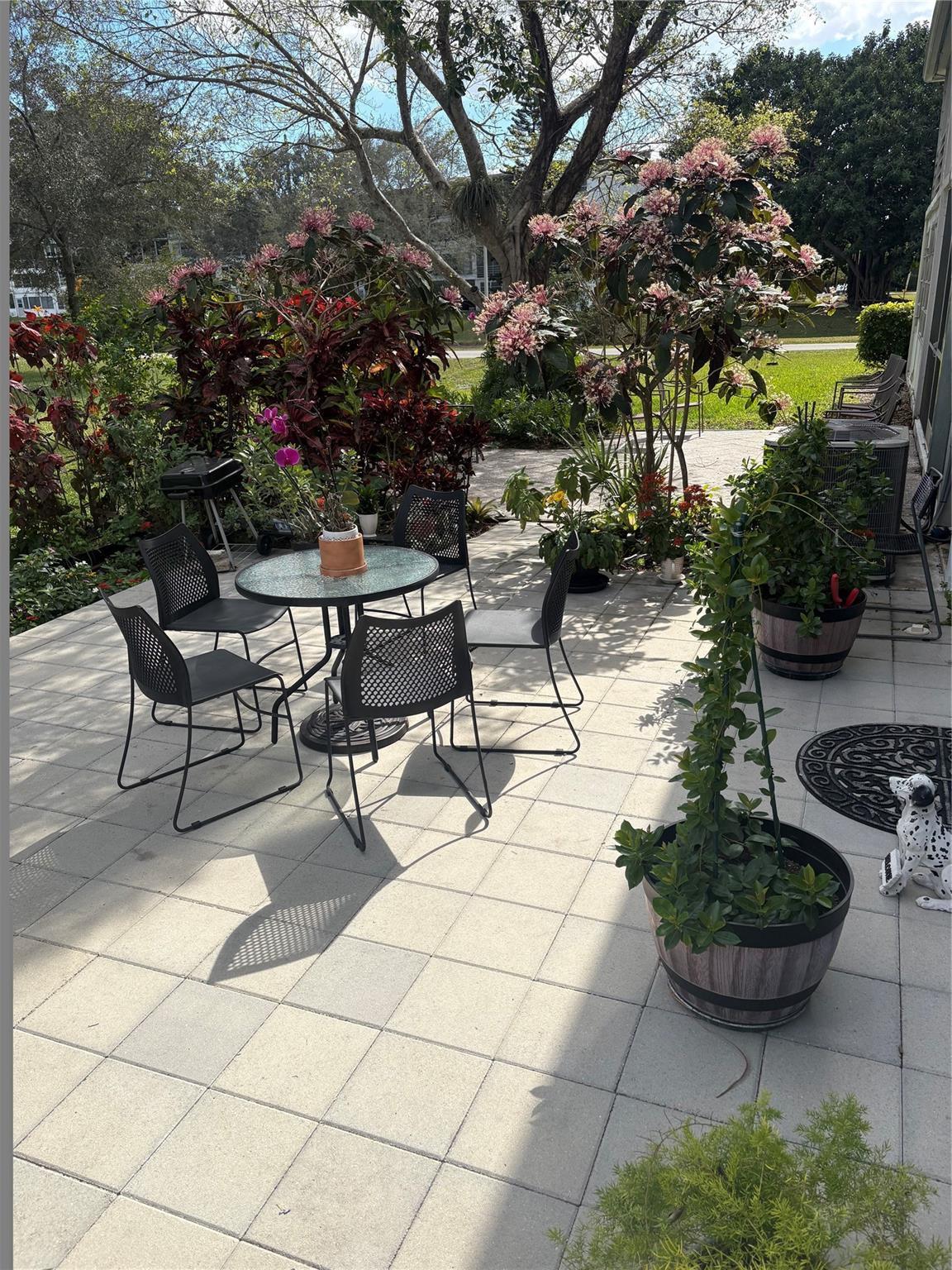 211 N Oakridge 211, Deerfield Beach, FL 33442, Deerfield Beach - Photo 3