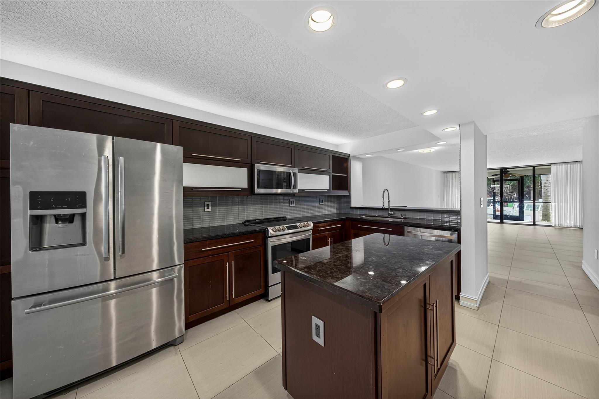 1100 SE 5th Court 53, Pompano Beach, FL 33060, Pompano Beach - Photo 2