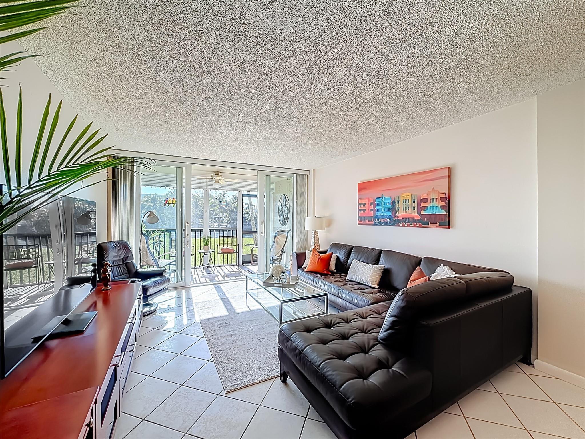 13 Royal Palm Way 101, Boca Raton, FL 33432, Boca Raton - Photo 3
