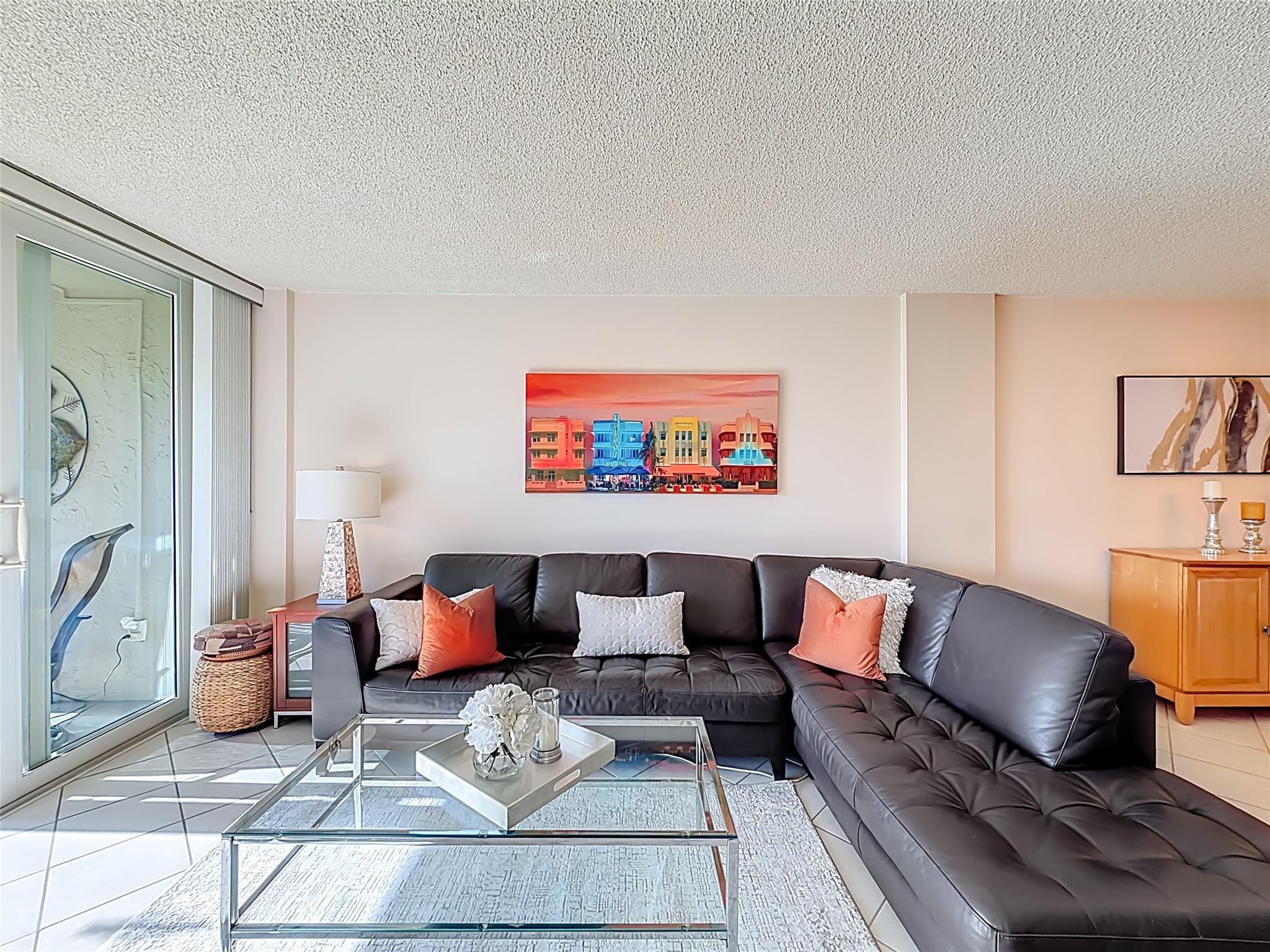 13 Royal Palm Way 101, Boca Raton, FL 33432, Boca Raton - Photo 4