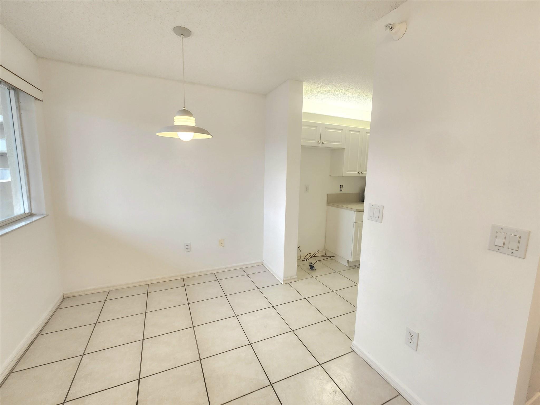 7751 Southampton Terrace 213, Tamarac, FL 33321, Tamarac - Photo 5