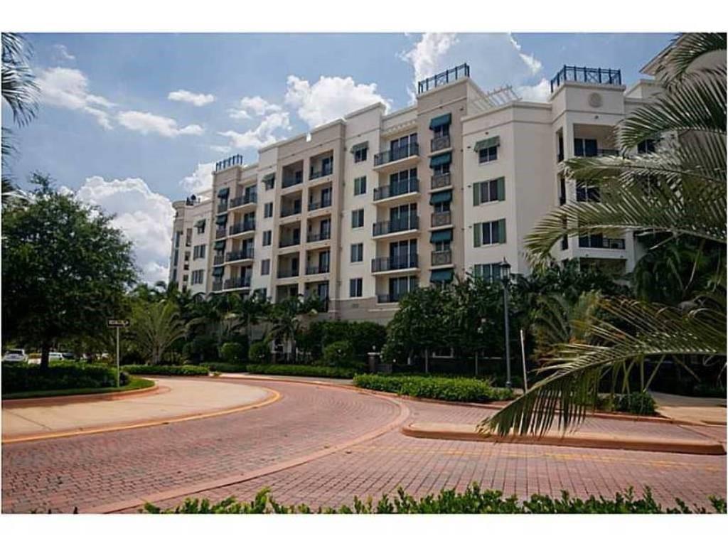 510 NW 84 Th Avenue 339, Plantation, FL 33324, Plantation - Photo 3