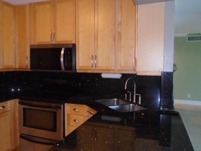 1800 N Andrews Avenue 4b, Fort Lauderdale, FL 33311, Fort Lauderdale - Photo 4