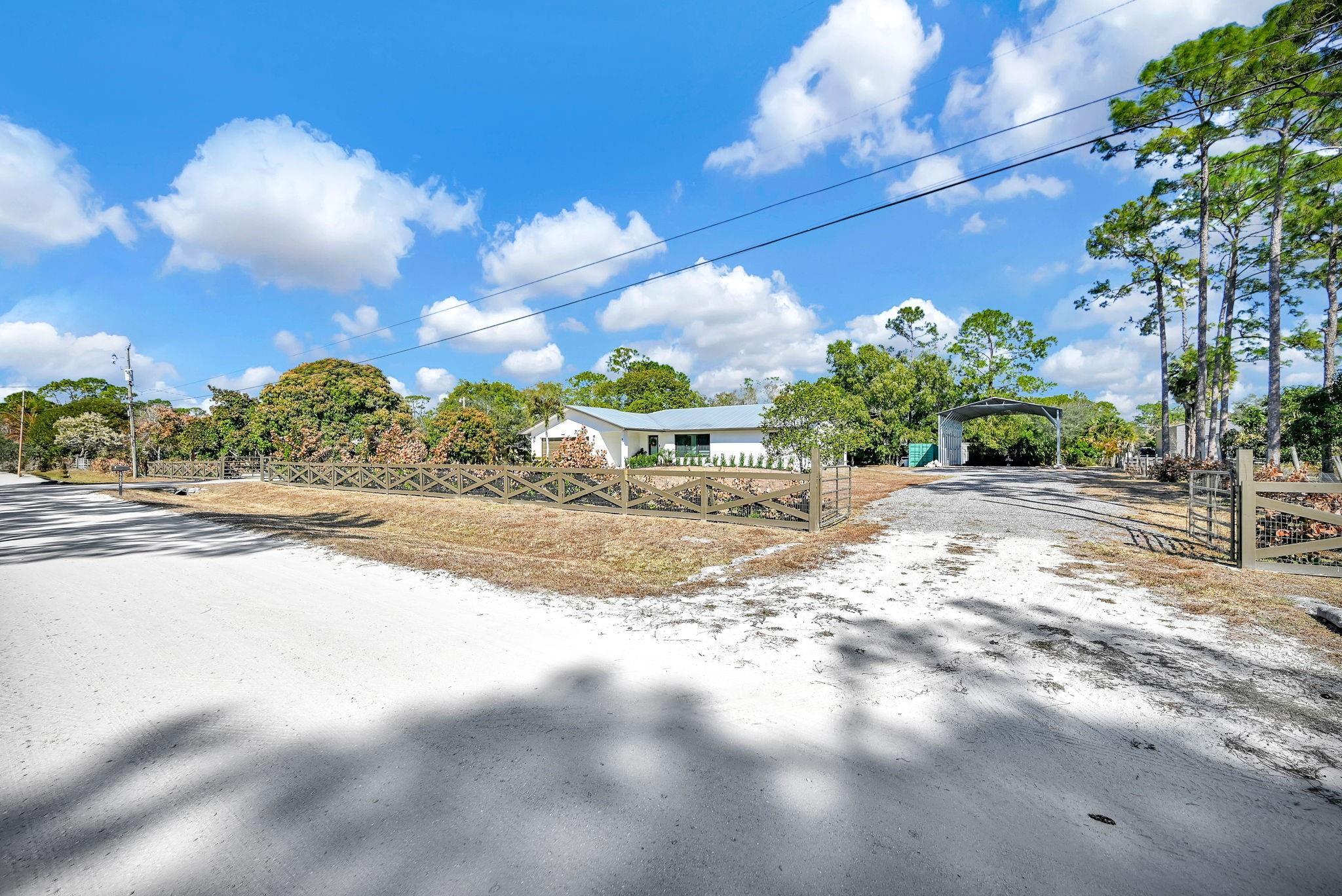17203 N 40th Run, Loxahatchee, FL 33470, Loxahatchee - Photo 4