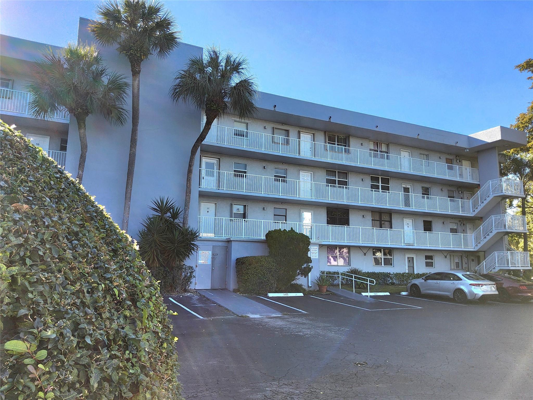 112 Royal Park Drive 4F, Oakland Park, FL 33309, Oakland Park