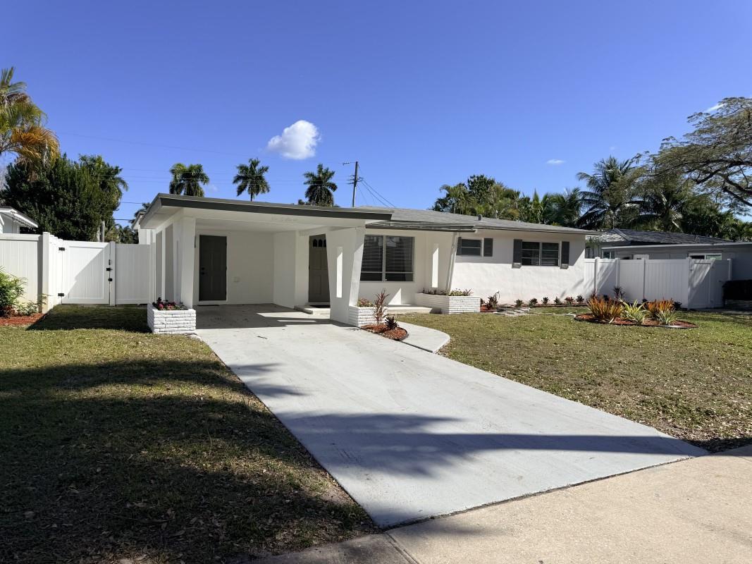 607 N Golf Drive, Hollywood, FL 33021, Hollywood