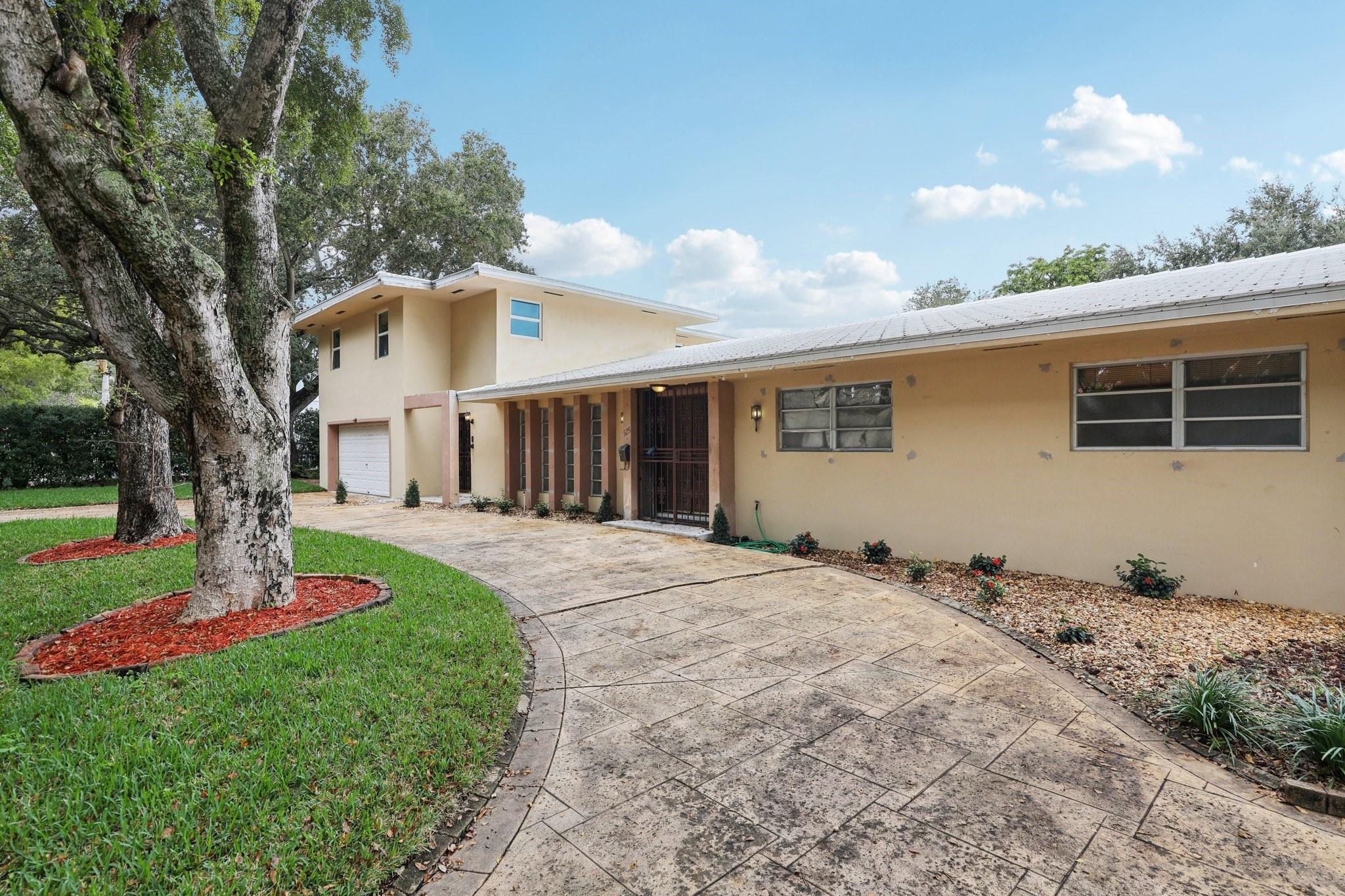 525 NE 58th Street, Miami, FL 33137, Miami - Photo 2
