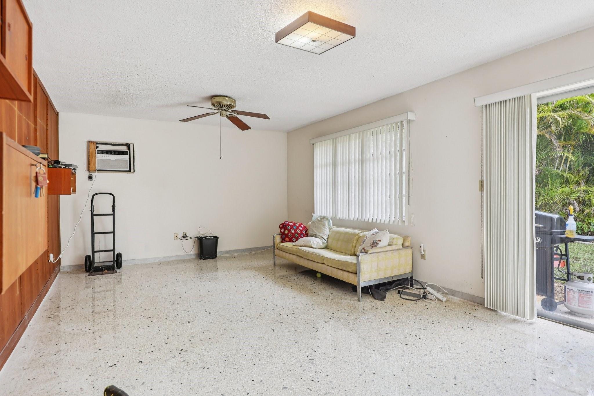 525 NE 58th Street, Miami, FL 33137, Miami - Photo 5
