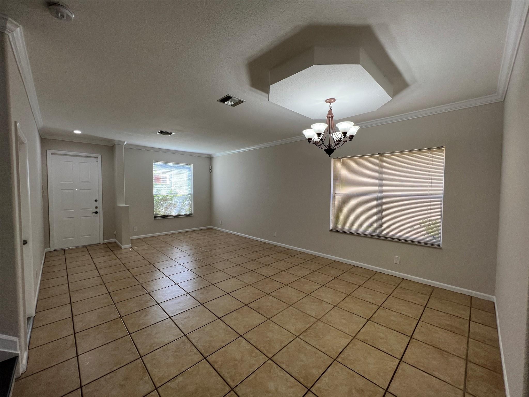 4479 Lake Tahoe Circle, West Palm Beach, FL 33409, West Palm Beach - Photo 4
