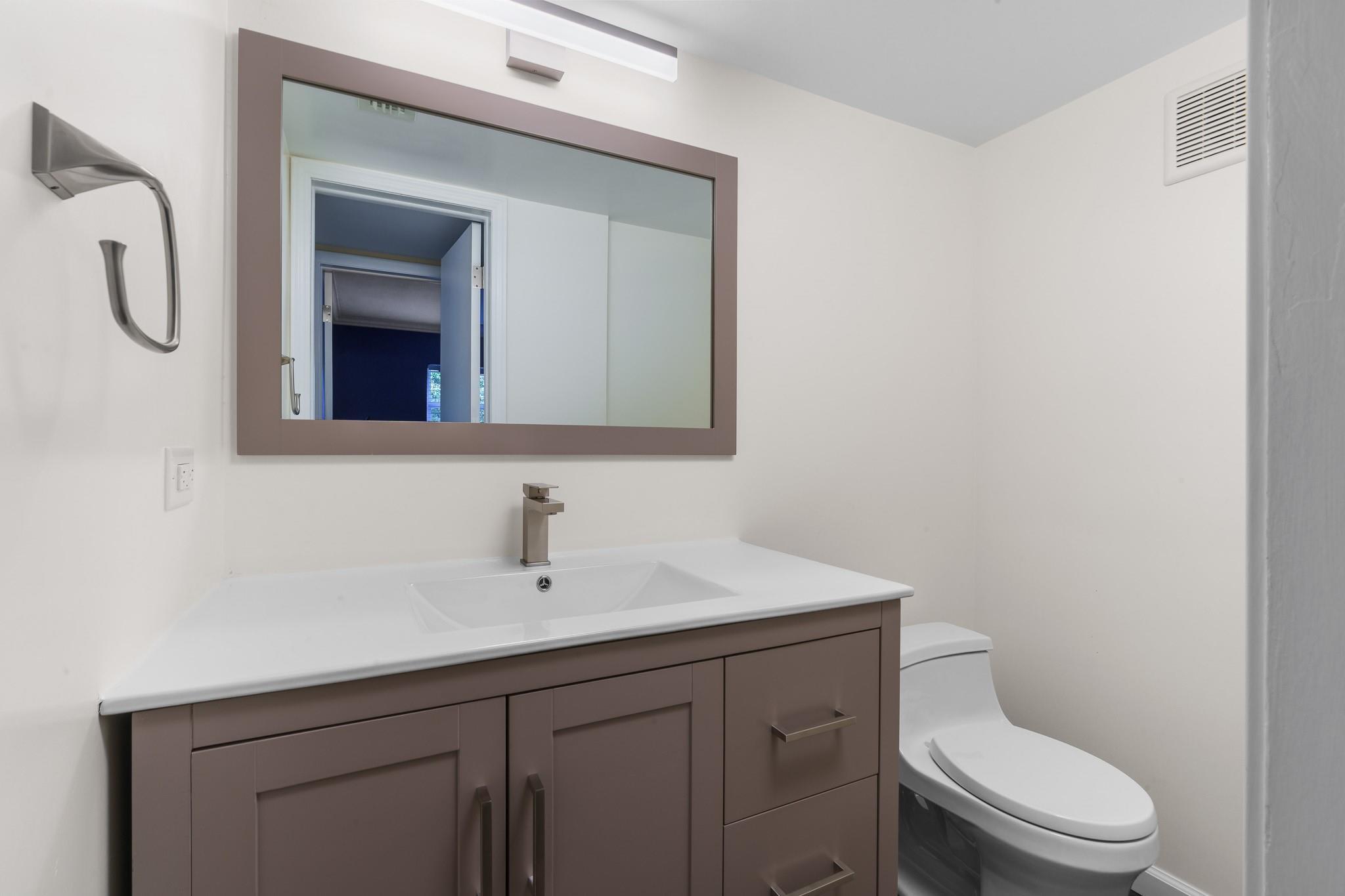 2015 NE 32nd Court 25, Pompano Beach, FL 33064, Pompano Beach - Photo 5