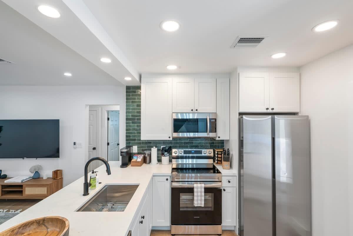 1145 NE 18th Avenue, Fort Lauderdale, FL 33304, Fort Lauderdale - Photo 3