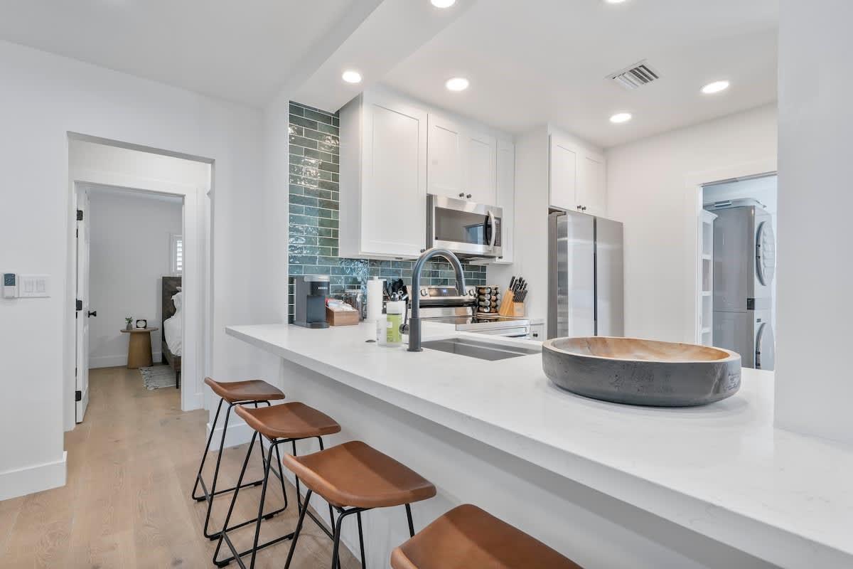 1145 NE 18th Avenue, Fort Lauderdale, FL 33304, Fort Lauderdale - Photo 4