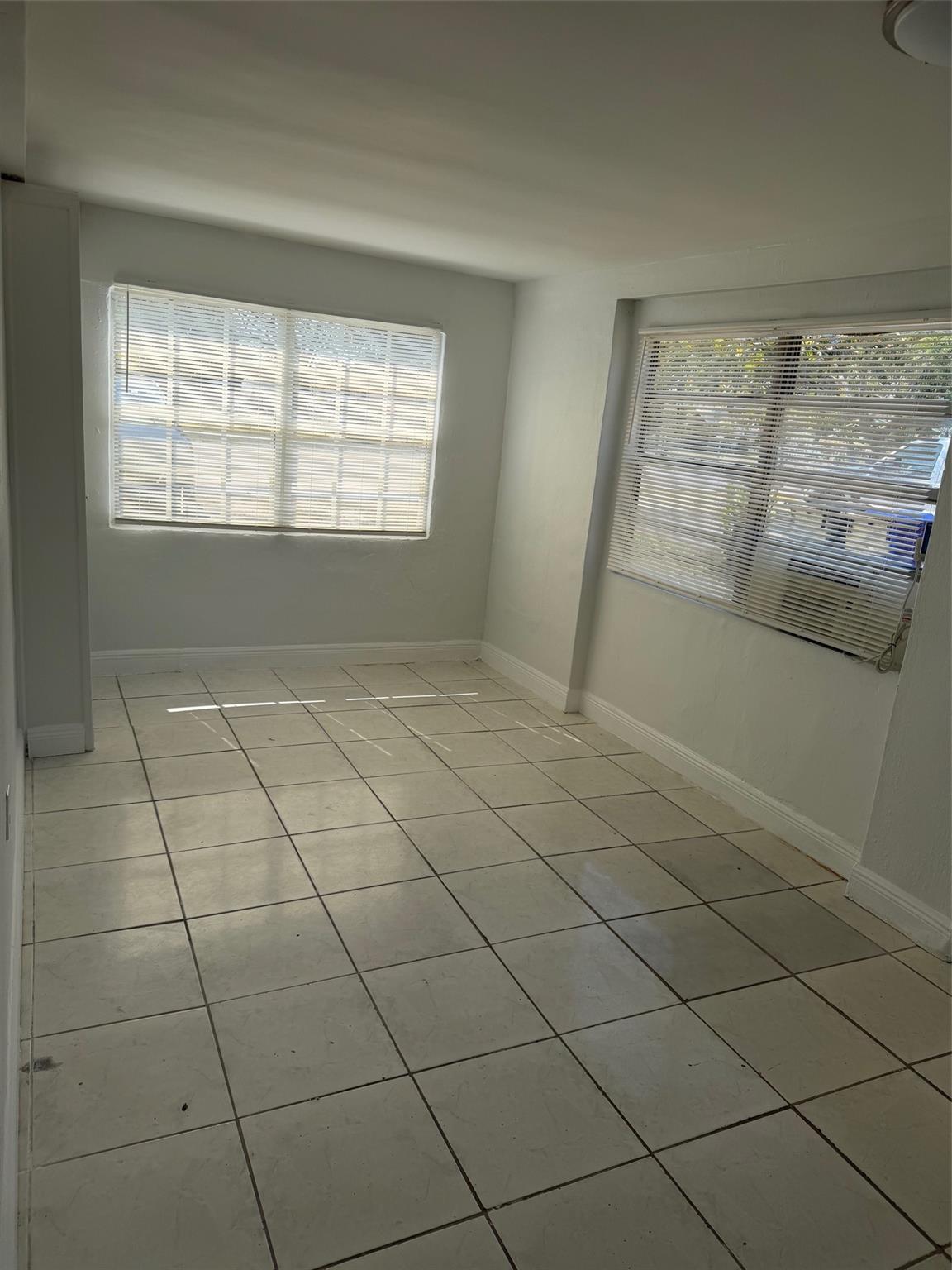 5821 Taft Street, Hollywood, FL 33021, Hollywood - Photo 4