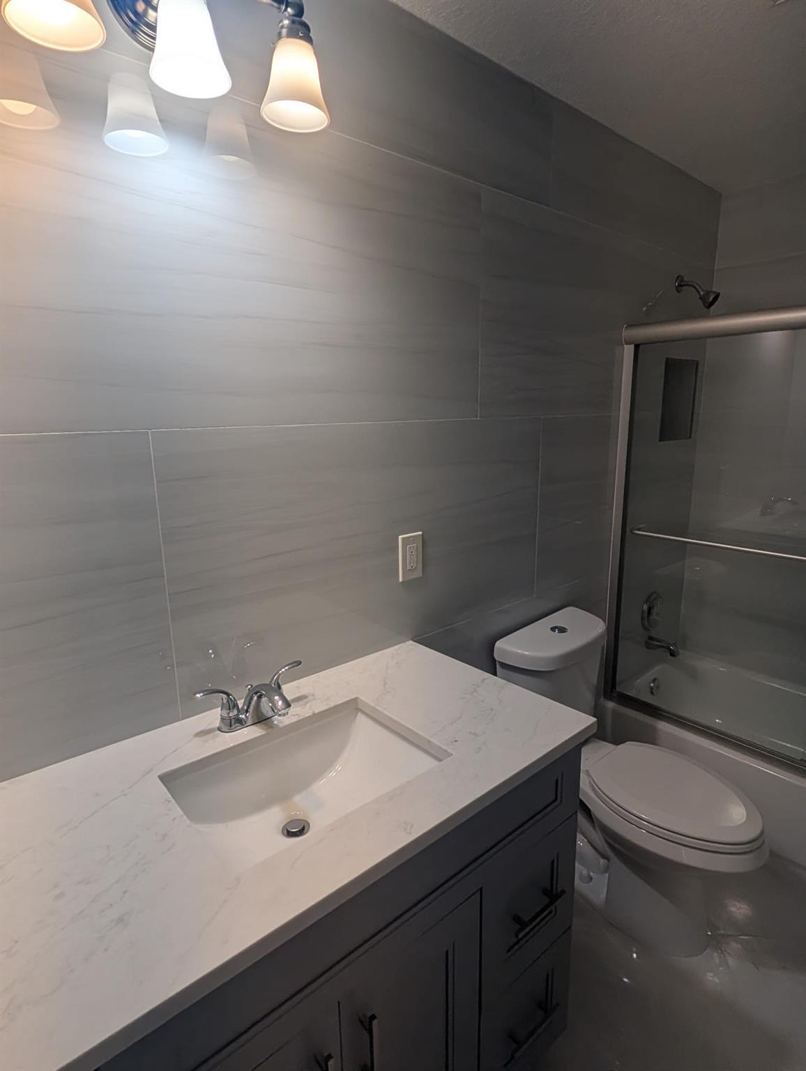 7713 Kimberly Boulevard, North Lauderdale, FL 33068, North Lauderdale - Photo 2