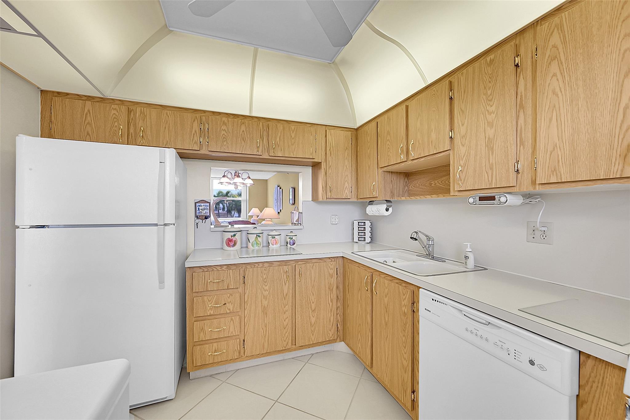 6850 Royal Palm Boulevard G202, Margate, FL 33063, Margate - Photo 5