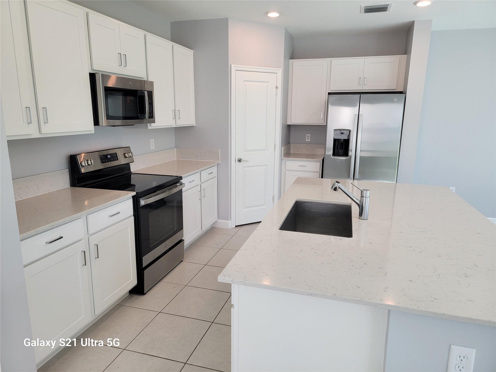 4518 Dow Lane, Lake Worth, FL 33463, Lake Worth - Photo 3