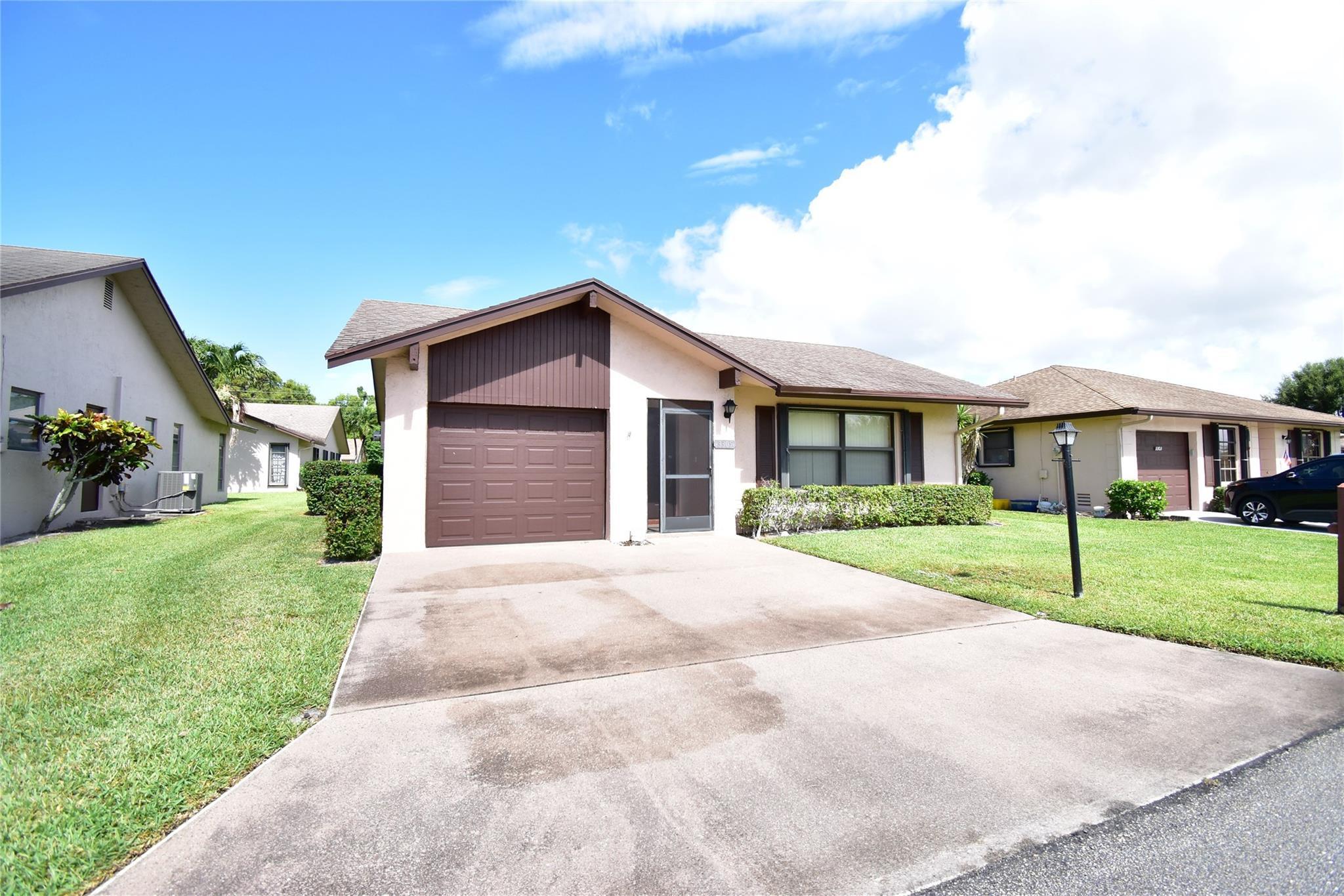 3305 Silver Buttonwood Drive, Greenacres, FL 33463, Greenacres - Photo 4