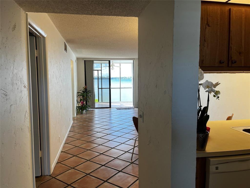 111 Lake Emerald Drive 101, Oakland Park, FL 33309, Oakland Park - Photo 2