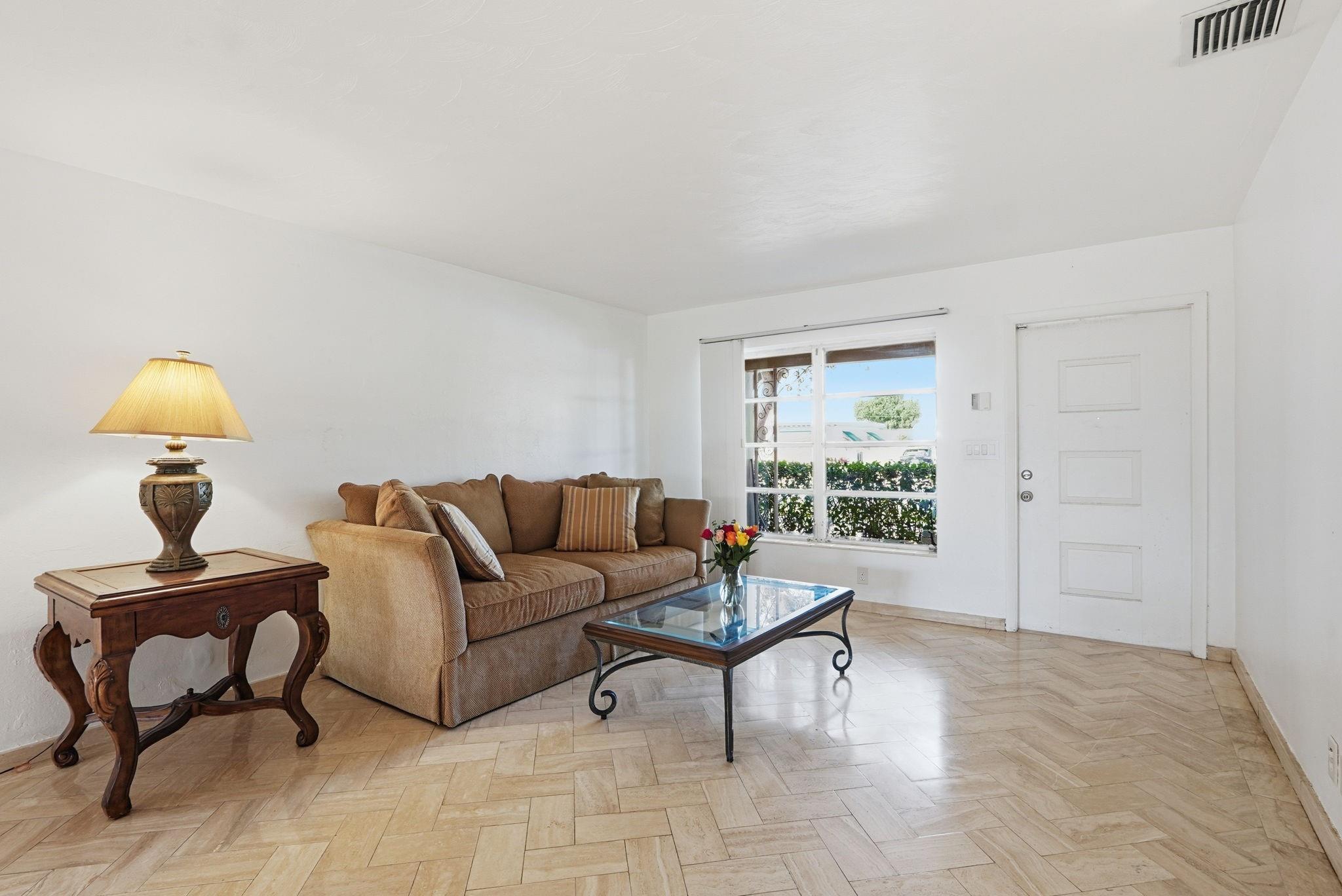 218 SE 3rd Terrace, Dania Beach, FL 33004, Dania Beach - Photo 5