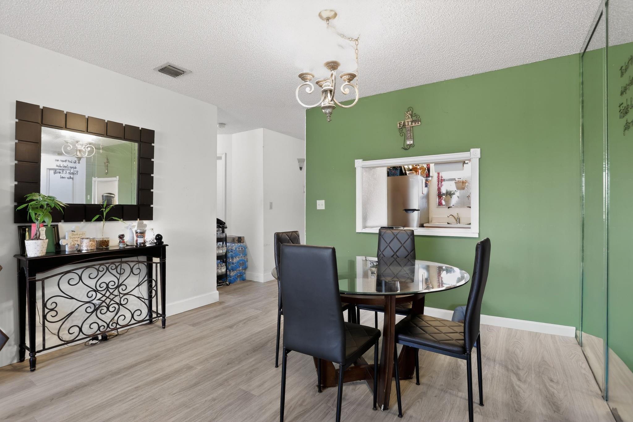 11477 NW 39th Court 307-1, Coral Springs, FL 33065, Coral Springs - Photo 5