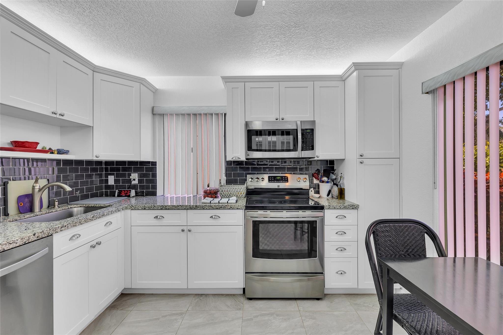 2260 Seagrape Circle, Coconut Creek, FL 33066, Coconut Creek - Photo 3