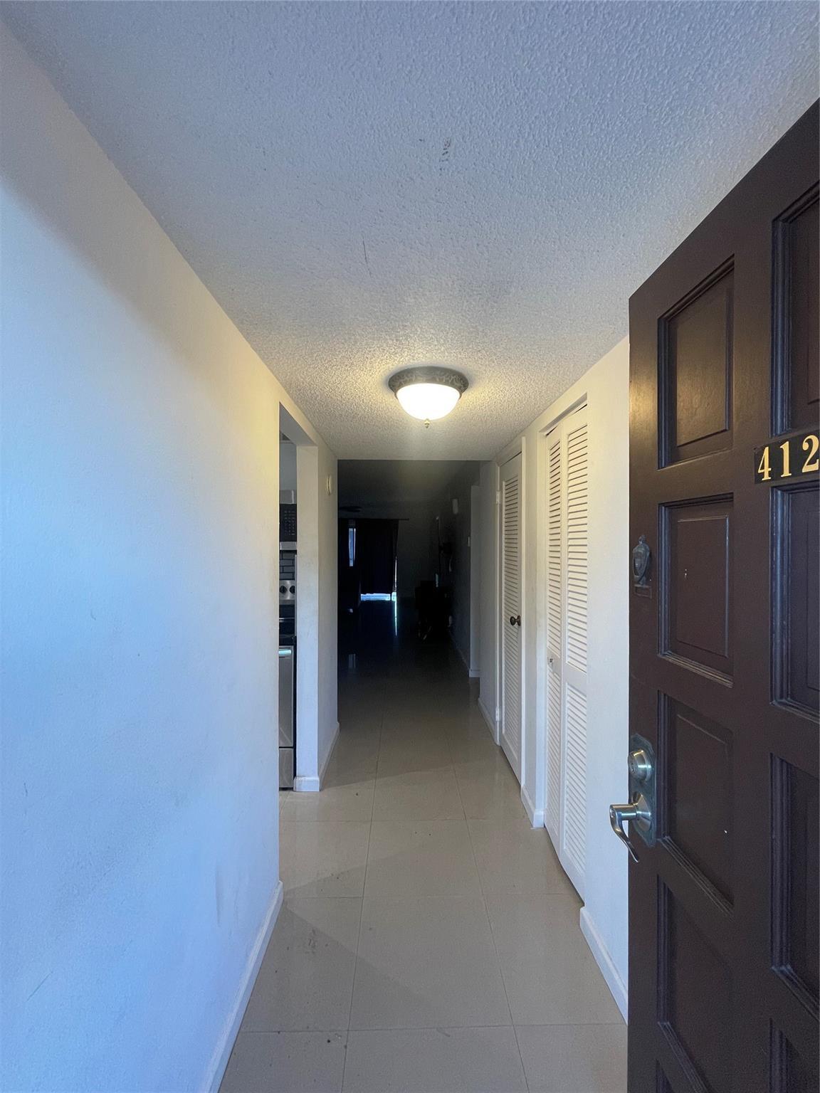 6300 S Falls Circle Drive 412, Lauderhill, FL 33319, Lauderhill - Photo 4