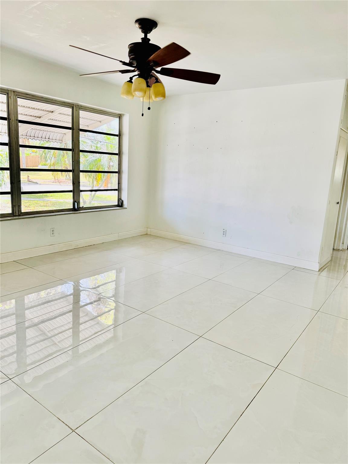 1521 NW 62nd Terrace, Margate, FL 33063, Margate - Photo 4